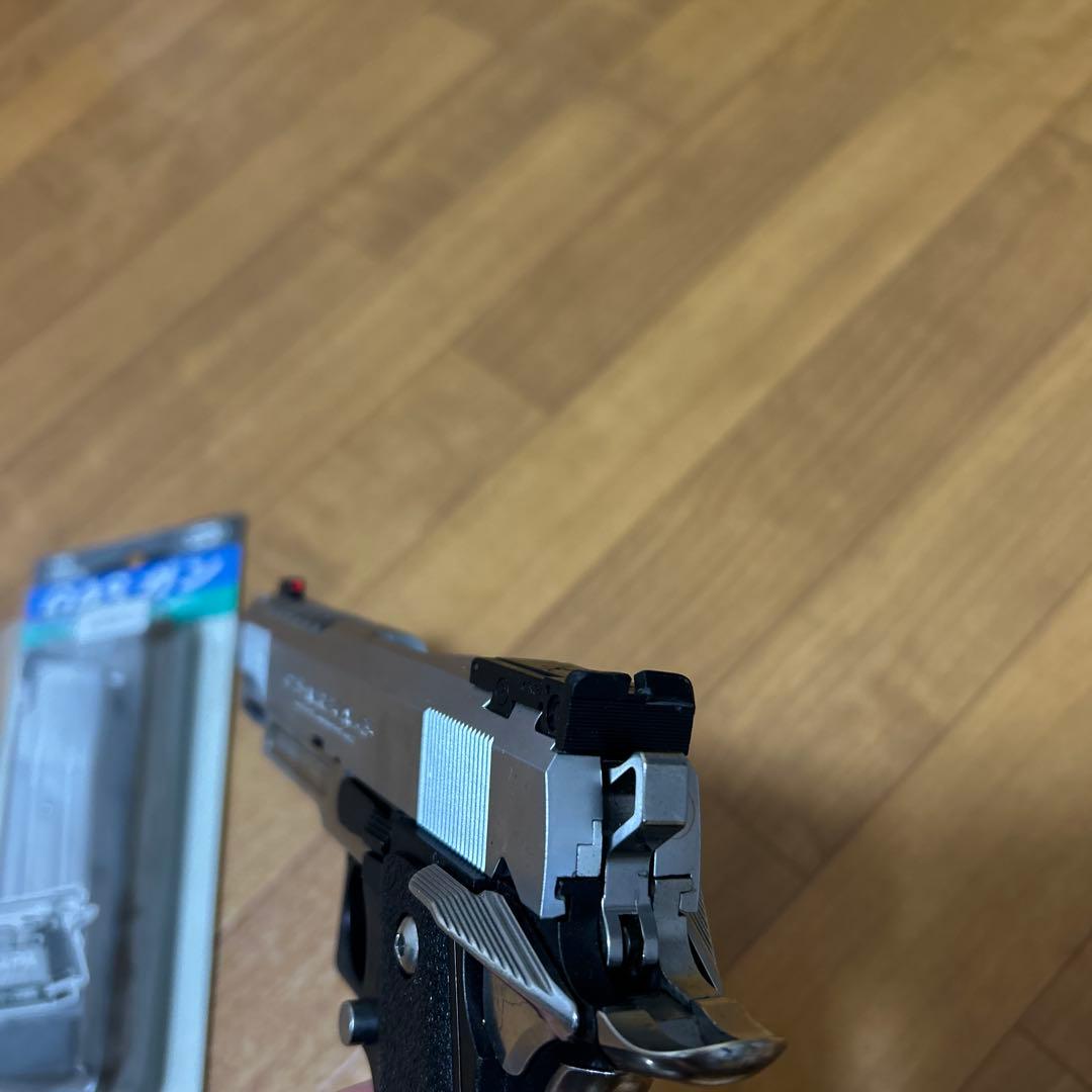 K*z様 ハイキャパ5.1 ガスガン シルバー ブラック