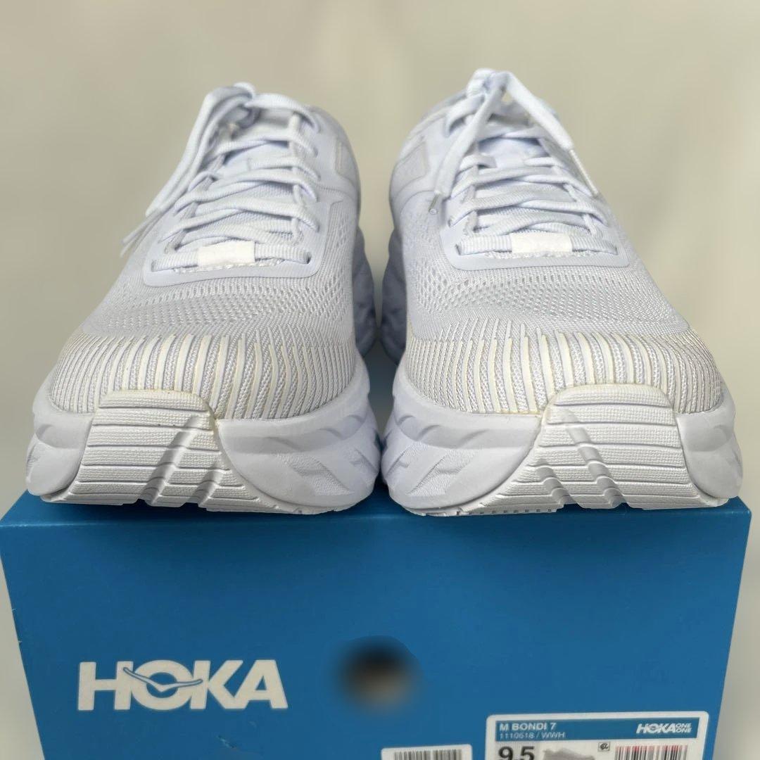 【新品】HOKA ONE ONE Bondi 7 ホワイト 27.5cm