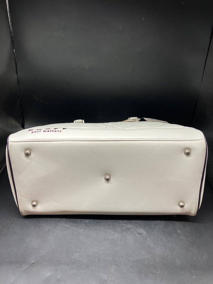 新品 オノフ ゴルフ ボストンバッグ シューズ収納ポケット付き 白