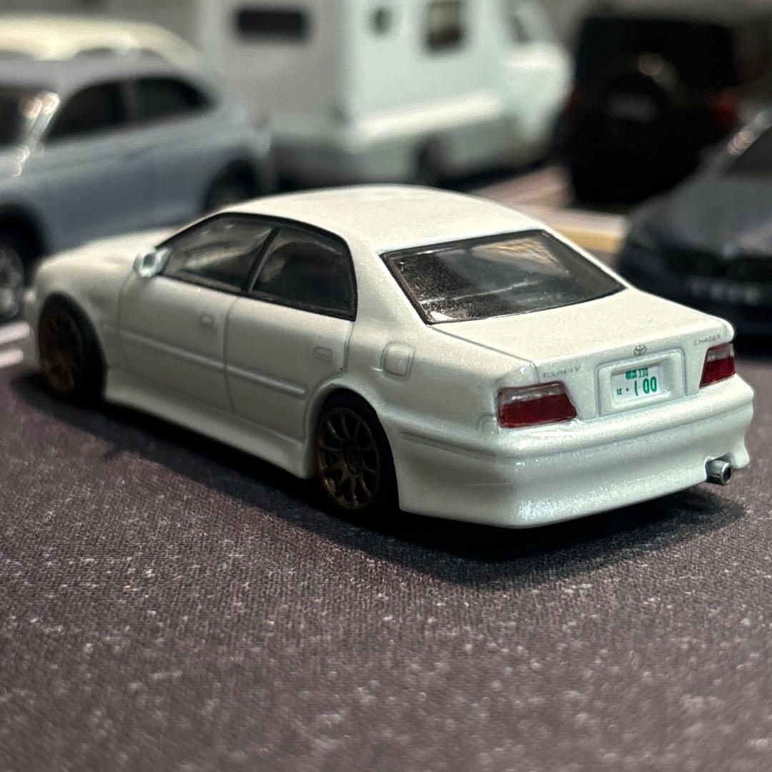 箱付き ターマックワークス1/64 チェイサー VERTEX ホワイトメタリック