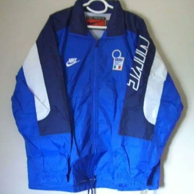 ナイキ　イタリア代表　ナイロンジャケット　ウィンドブレーカー