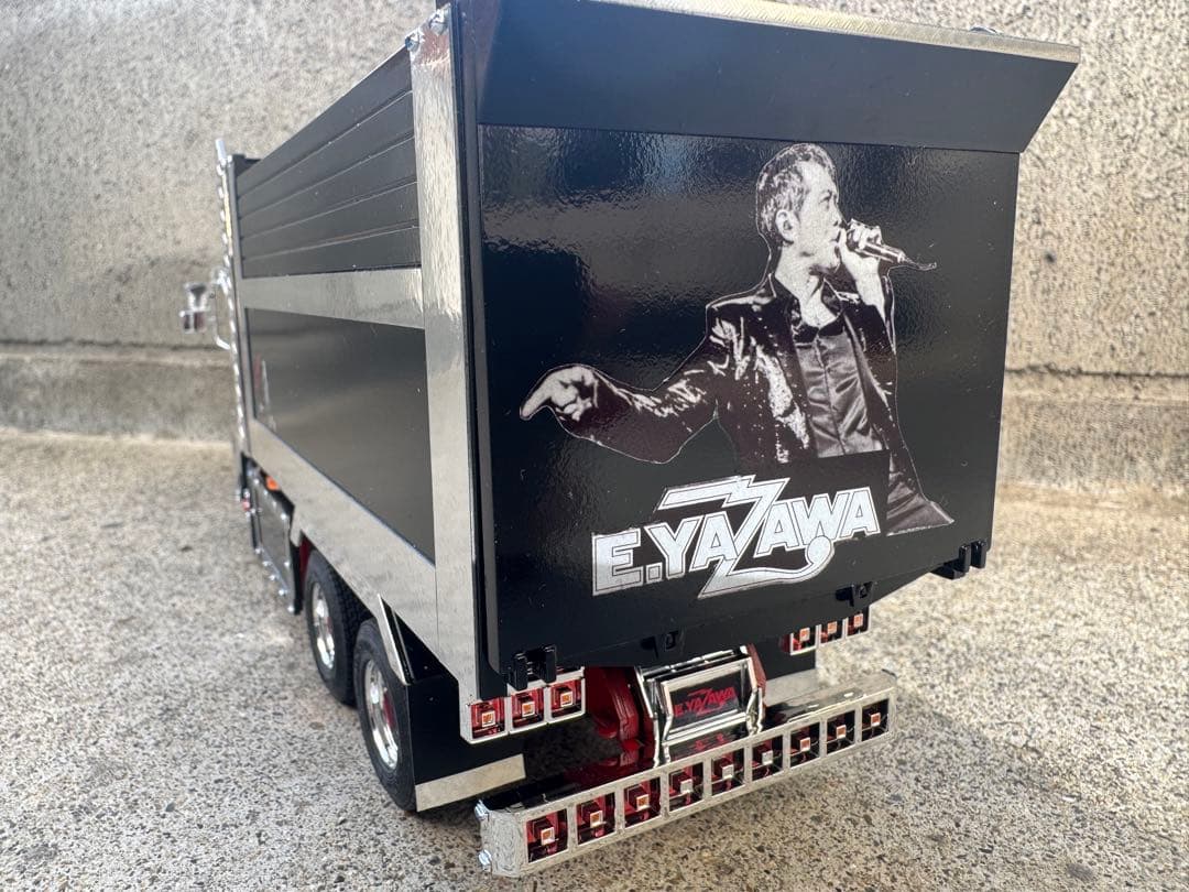 信*郎様 値下げ　アオシマ 1/32 深箱ダンプ改17プロフィア　YAZAWA仕