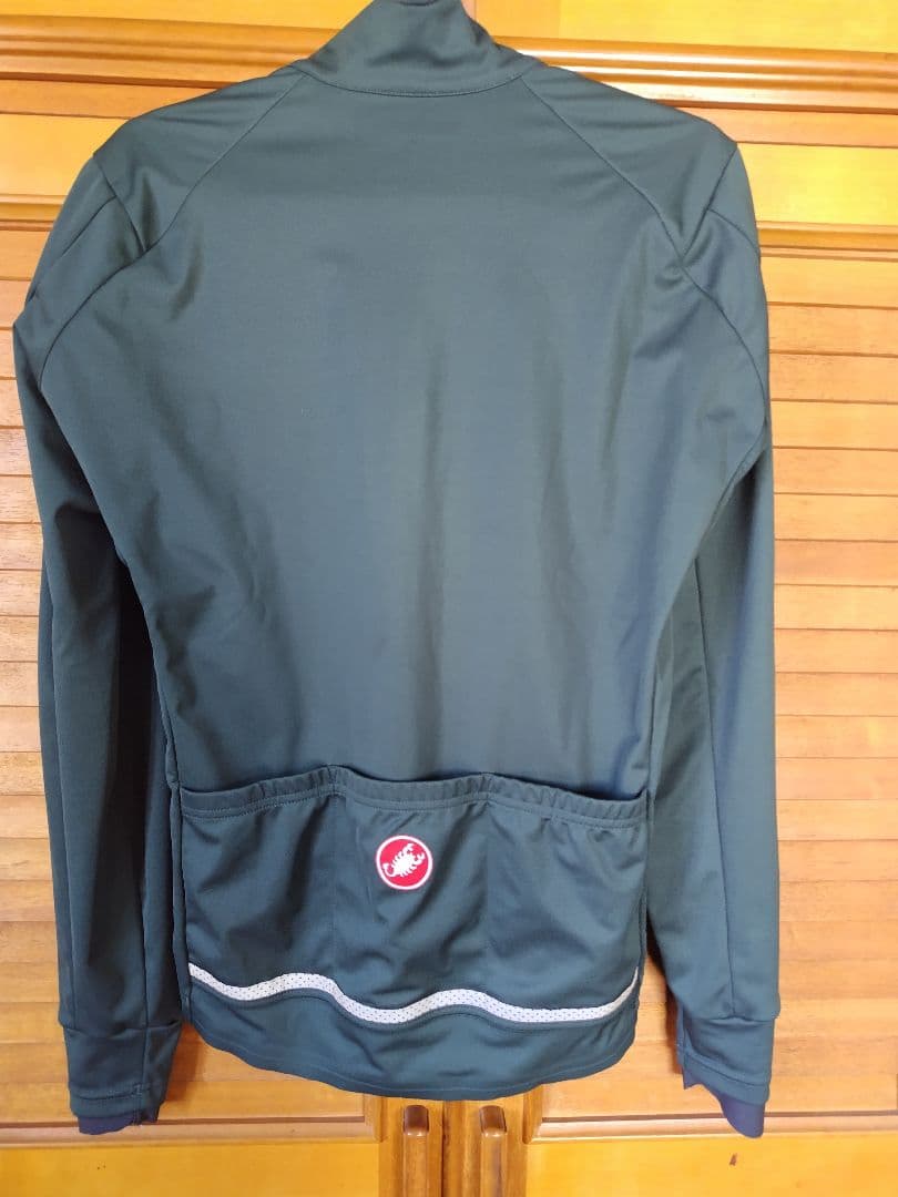 CASTELLI　カステリGO JACKETサイズXS