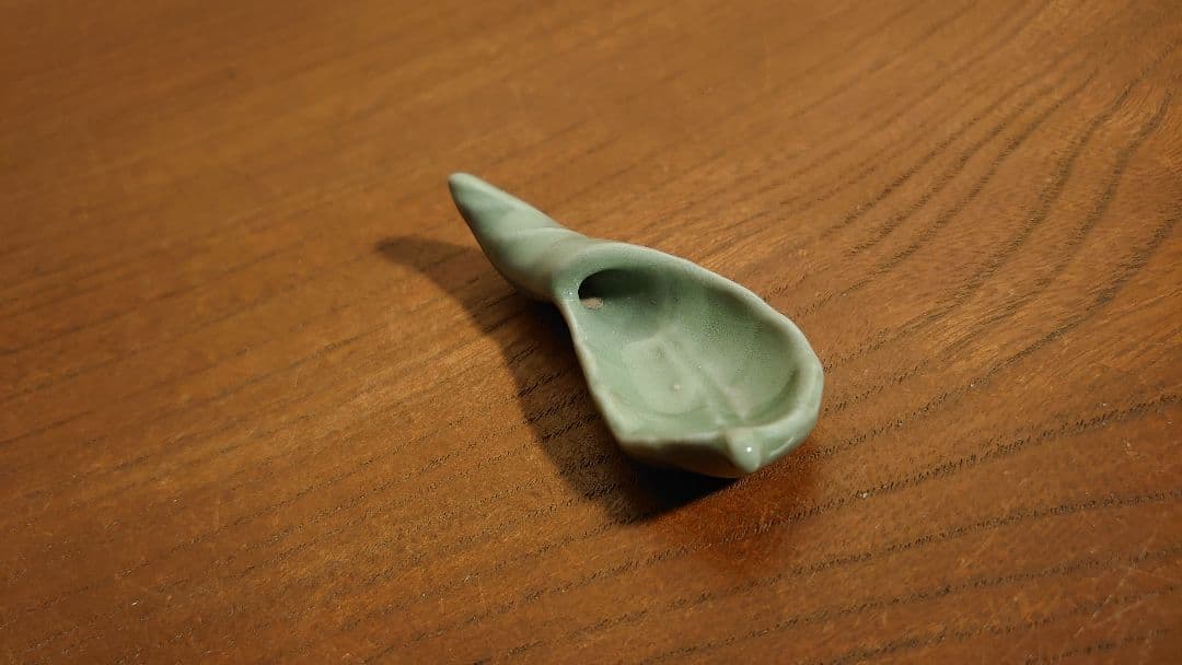 李朝　高麗　青磁　筆置　アンティーク青磁　蔵出し　１客