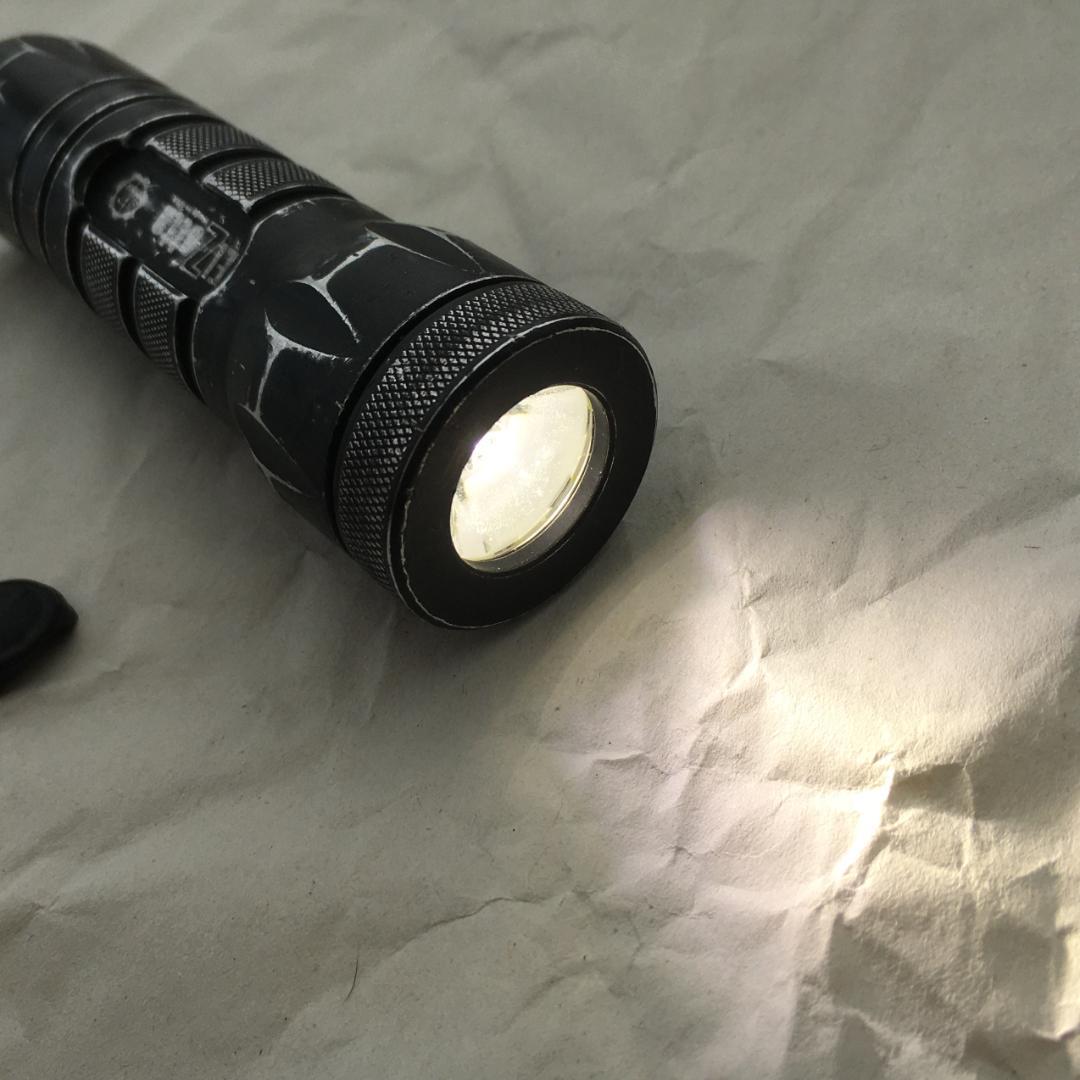 日亜519A 5000k ELZETTA Alpha CR123A 電池1本