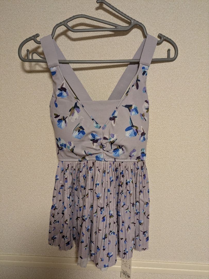 【新品未使用】MサイズSUKALAローズプリントブラトップレギンスセット