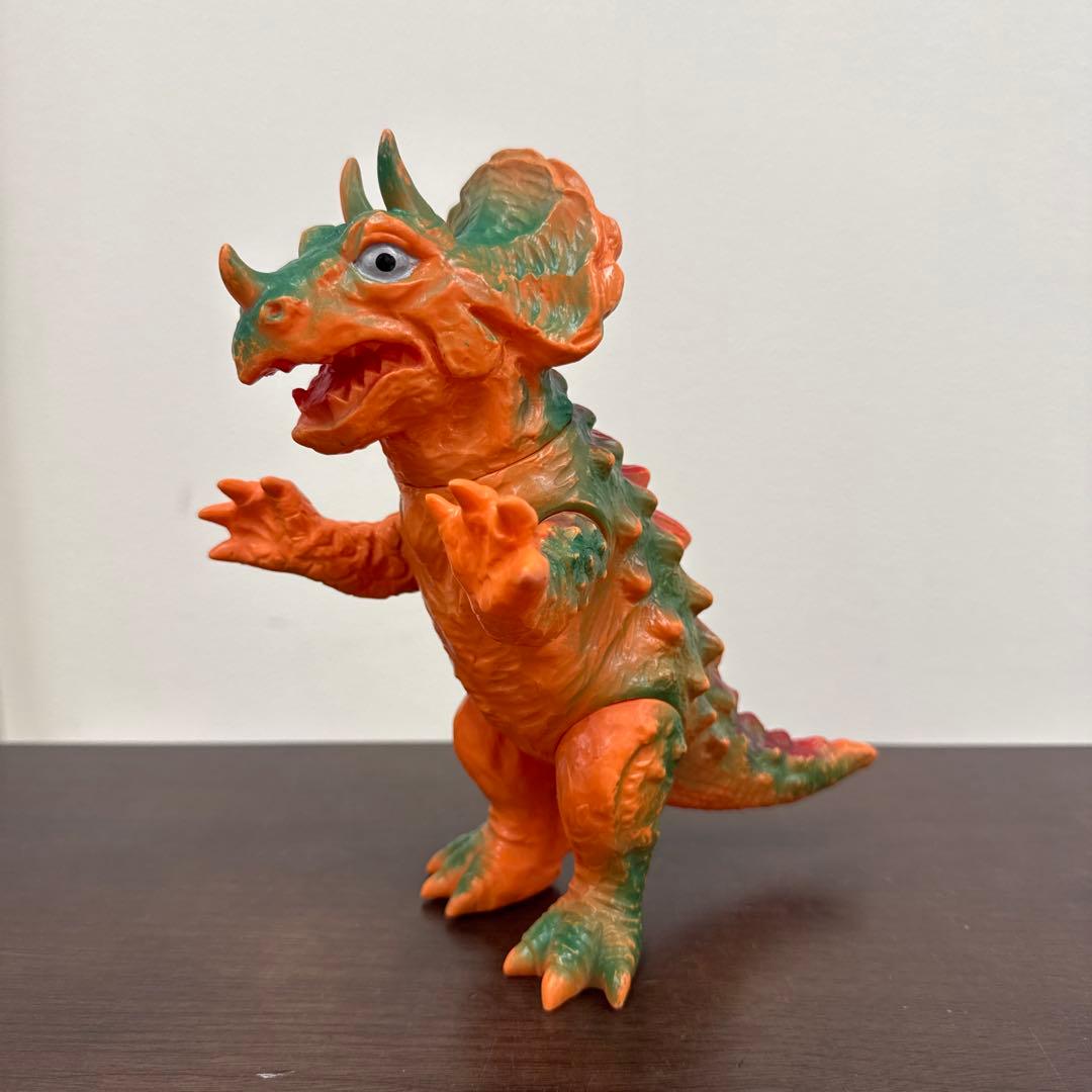 当時物　パチ　怪獣　トリケラン　ソフビ