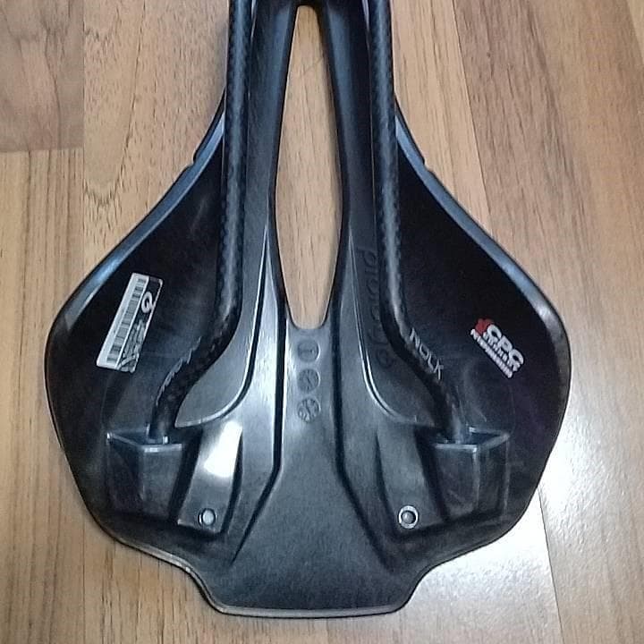 プロロゴ サドル PROLOGO SCRATCH M5 PAS CPC NACK