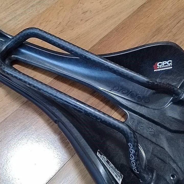 プロロゴ サドル PROLOGO SCRATCH M5 PAS CPC NACK