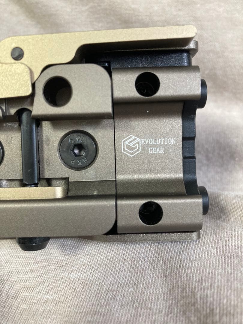 EVOLUTION GEAR製 eotech EXPS3ホロサイト イオテック