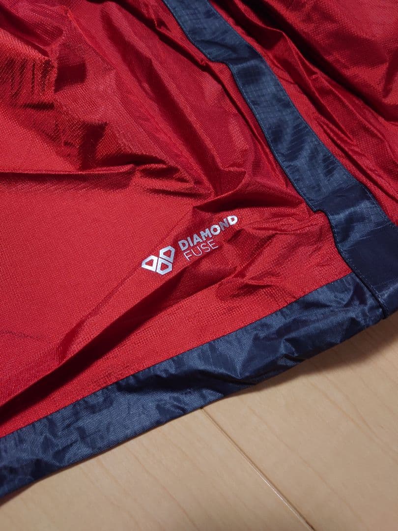 OUTDOOR RESEARCH ヘリウムビビィ 赤 ビビィサック UL