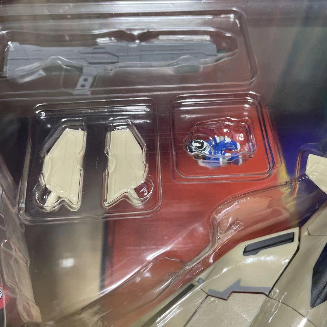 マクロスプラス YF-19