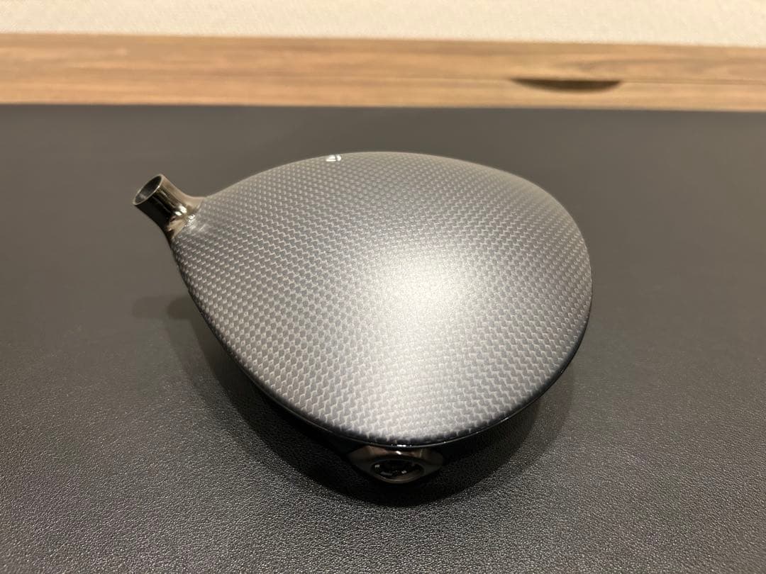 テーラーメイド　Qi35 LS ドライバー　9度 純正シャフト　ヘッドカバー付き