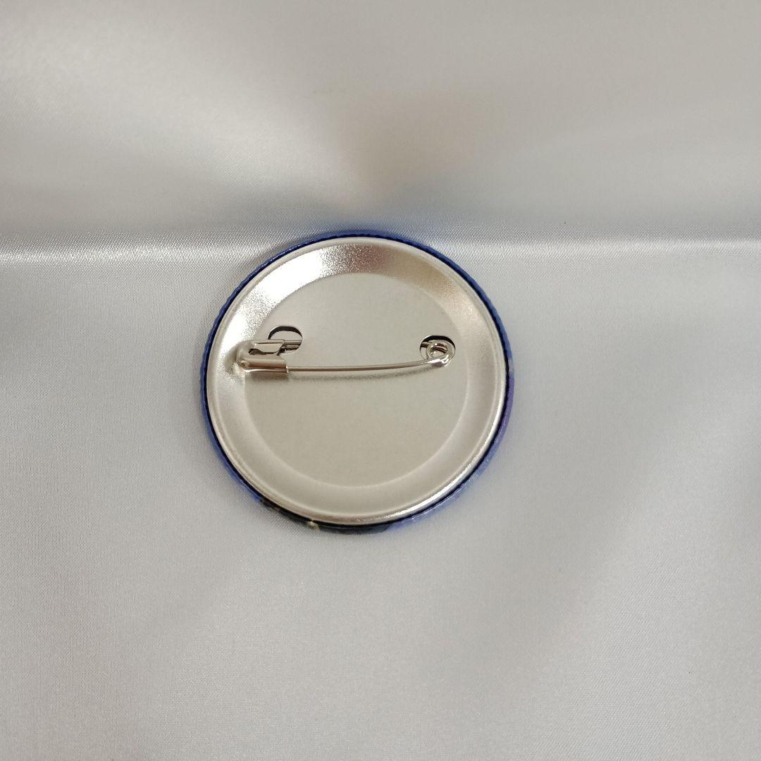 ルルーシュ・ランペルージ バッジ　(首左向き/両目/夕方)