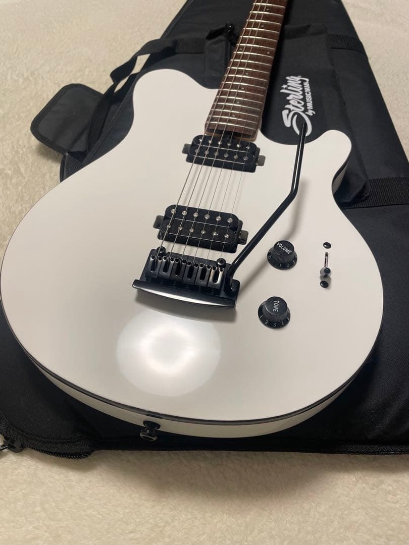 ギター Sterling by MusicMan / SUB AXIS WHITE