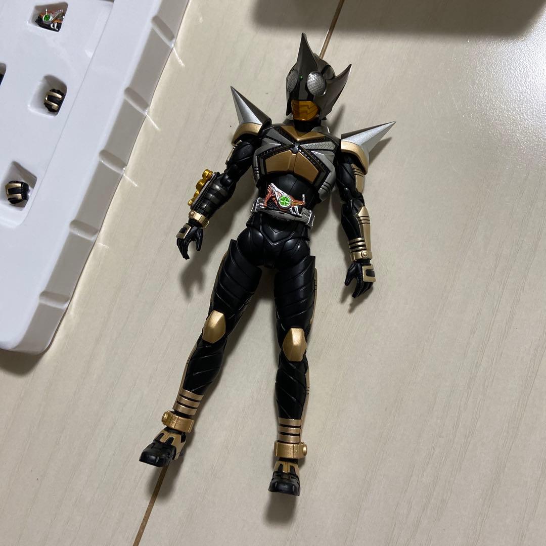 S.H.Figuarts 真骨彫製法 仮面ライダーパンチホッパー