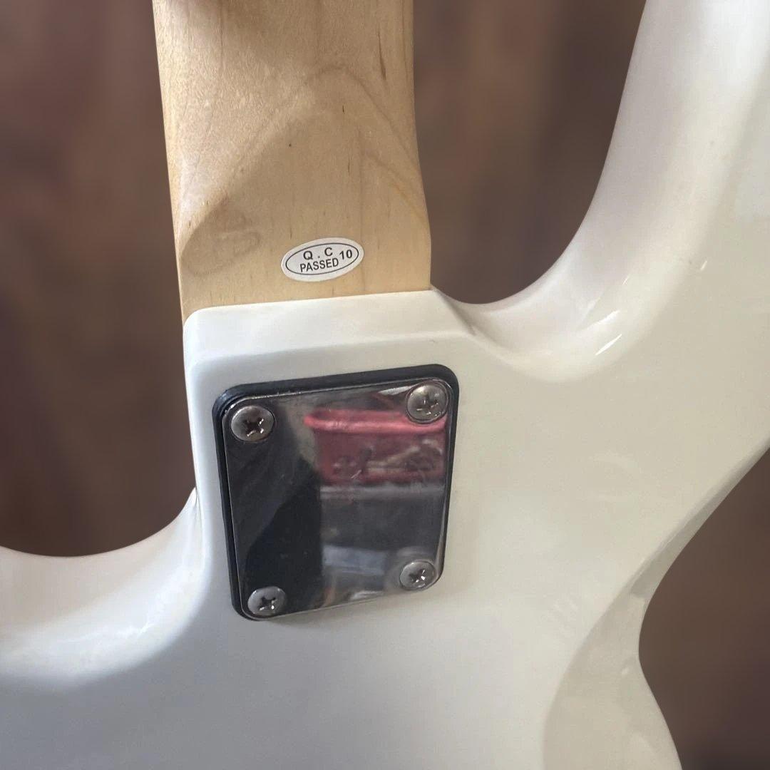 SELDER JB-30 WH ジャズベース ホワイト 動作確認済み 中古良品