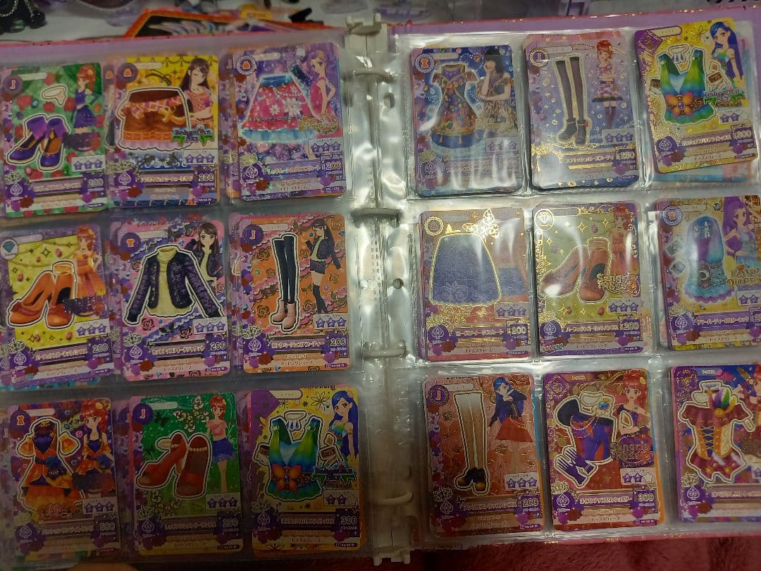 アイカツ カード まとめ売り 枚数不明