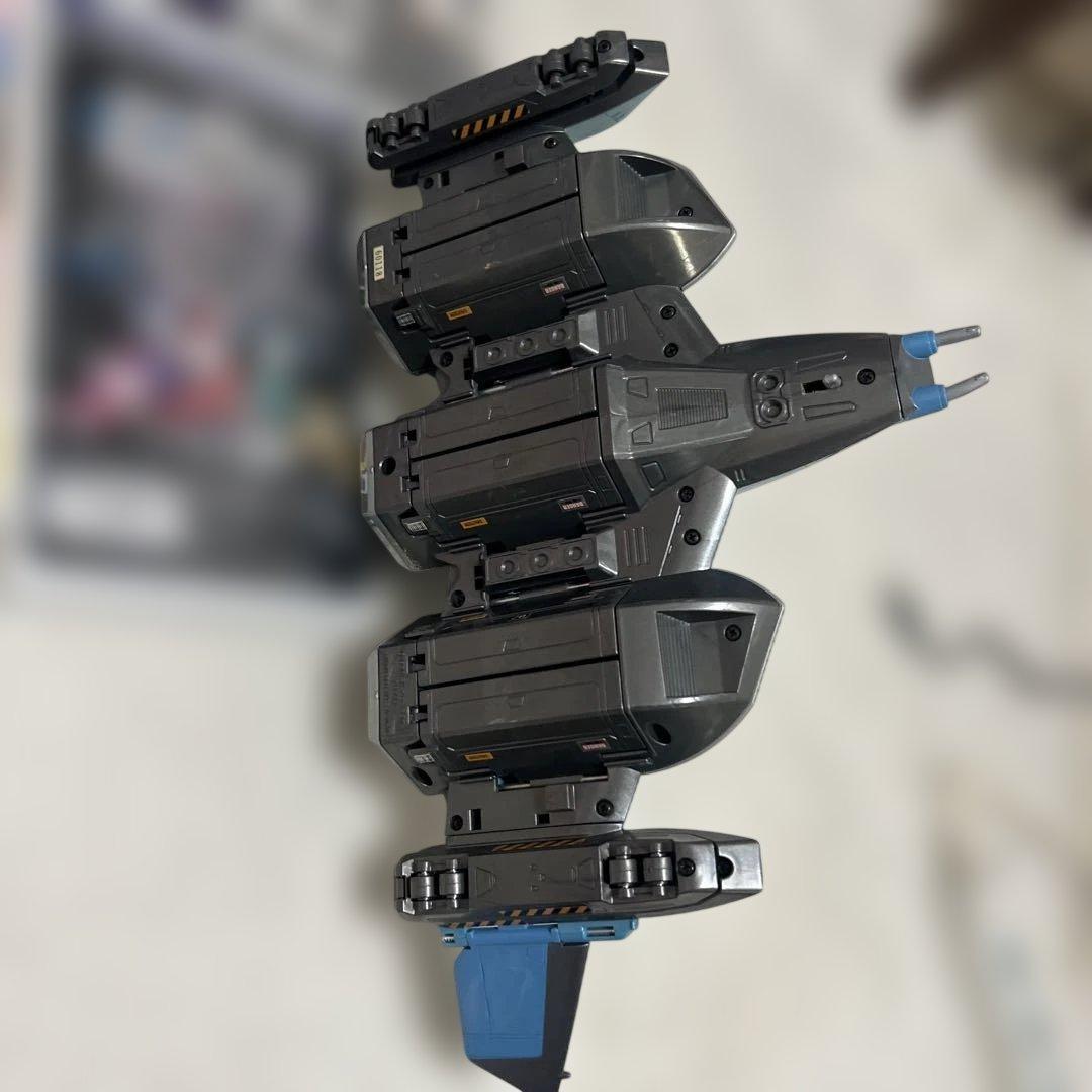 ウルトラマン・ギンガマン・アンパンマン ビデオ(VHS) 11本 ＋ おもちゃ