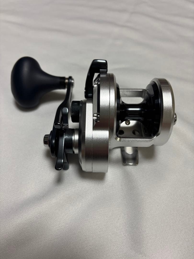 オシアジガー1500PG シマノ ジギング リール