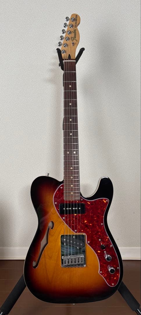 ギター Fender Deluxe Telecaster Thinline MOD