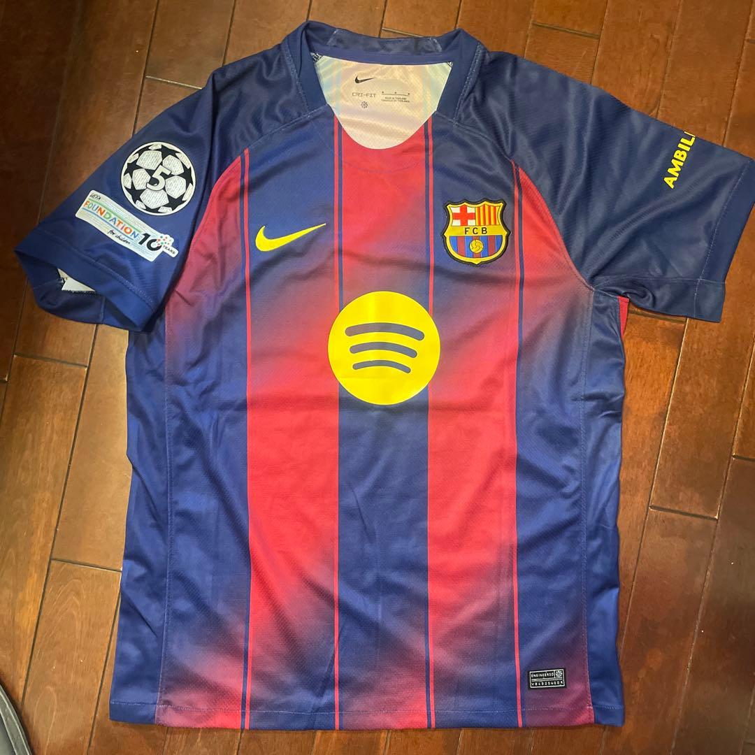 ラミン　ヤマル　ユニフォーム