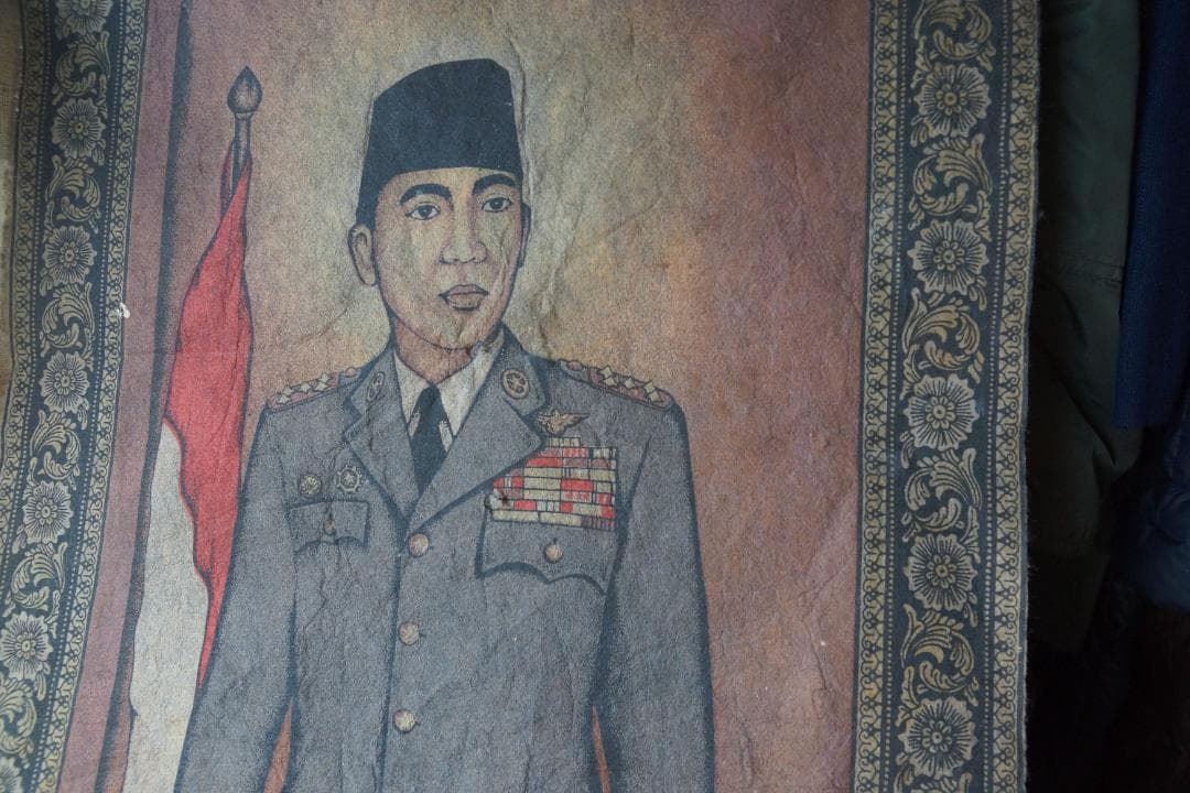スカルノ元インドネシア大統領の肖像ポスター