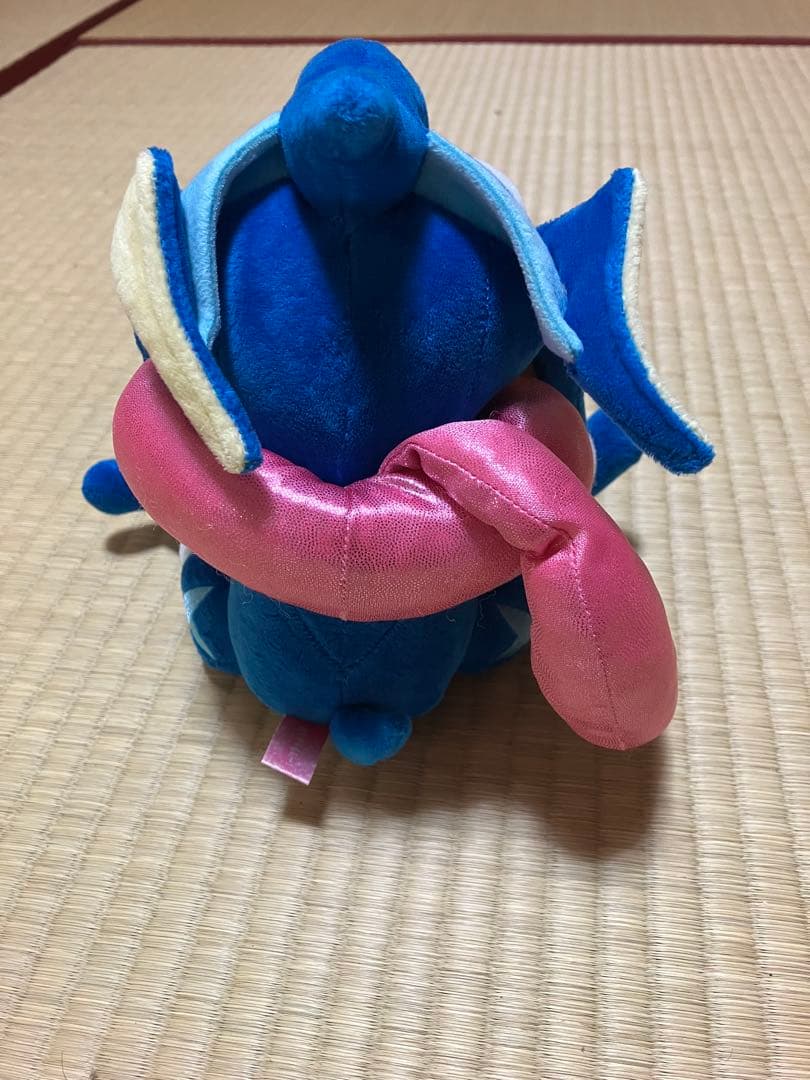 希少 美品 ゲッコウガ BEROBE ぬいぐるみ ポケモンセンター限定