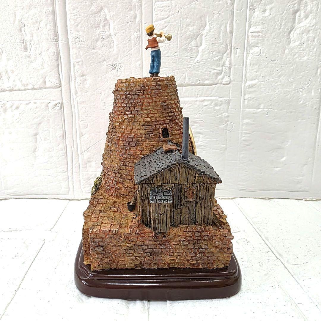 【天空の城ラピュタ】パズーの家　ジオラマ置時計　ベネリック　箱あり　未使用　希少