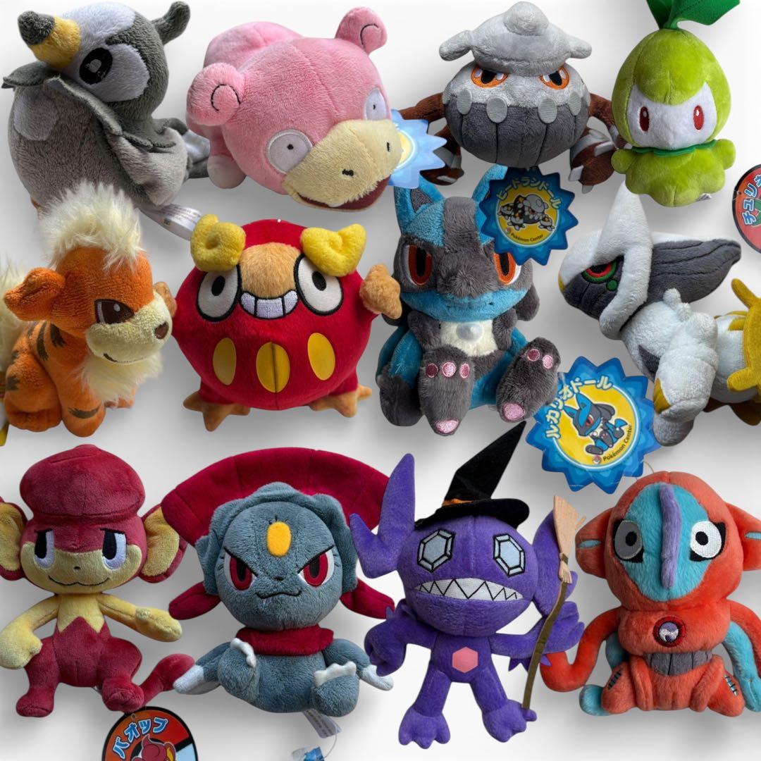 ポケモンセンター限定含む　ポケモン　ぬいぐるみ　まとめ売り　12点