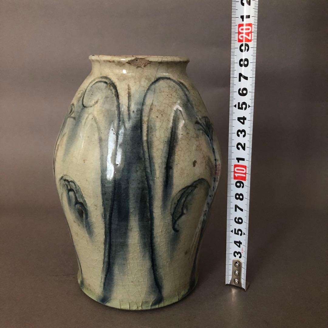 アンティーク小ぶりの壺　骨董