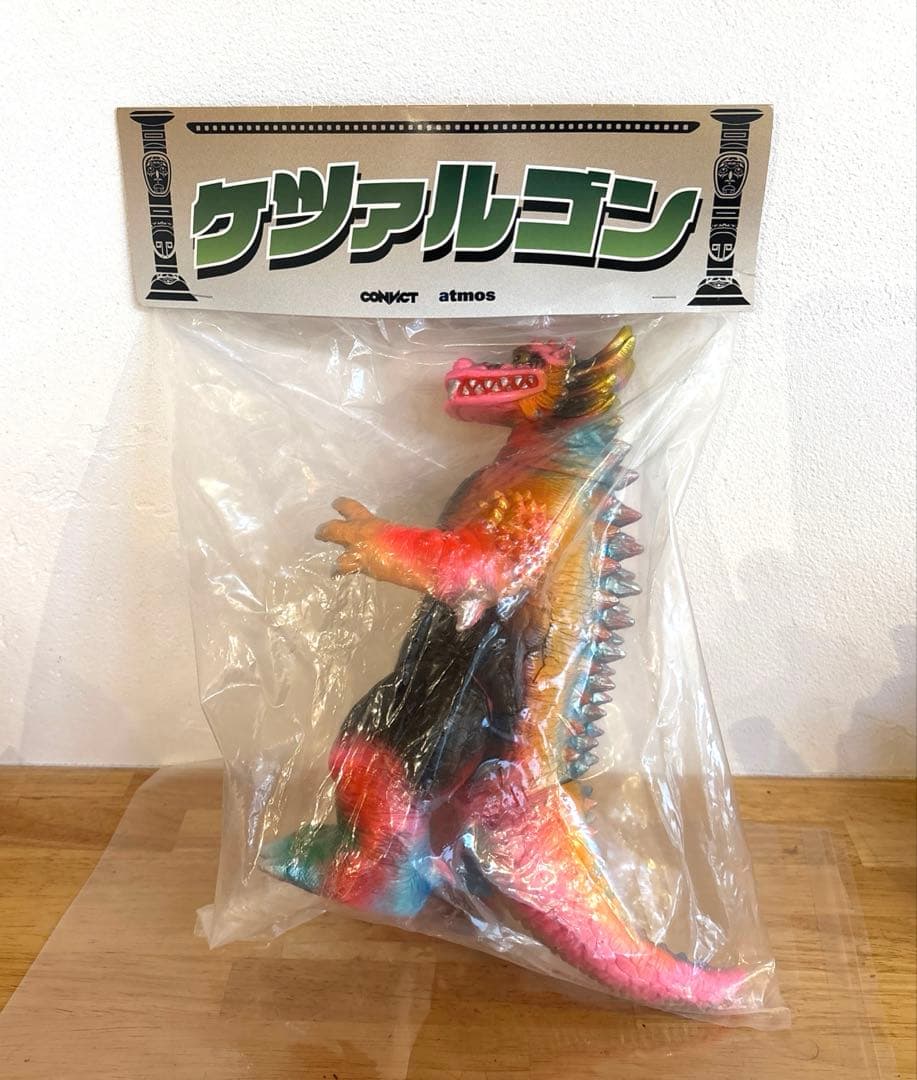 新品未開封 ケツァルゴン atmos × CONVICT インディーズソフビ