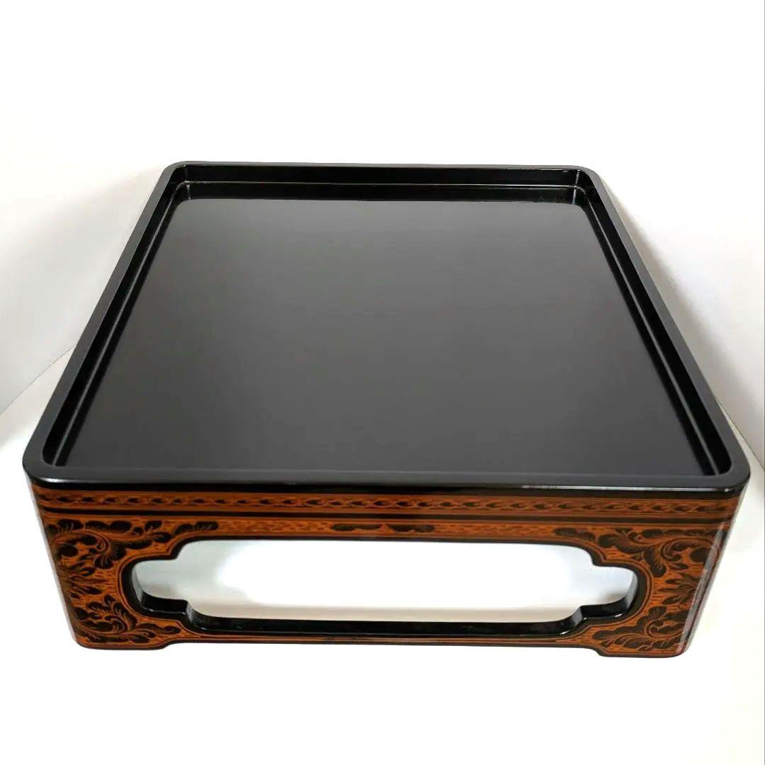 お正月に　お祝いに　きんま漆器 重箱 3段 台付　変わり文様　伝統工芸品サイズ大