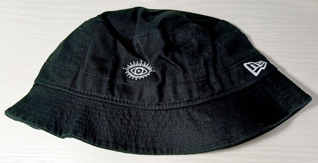 NEW ERA × キタニタツヤ バケットハット