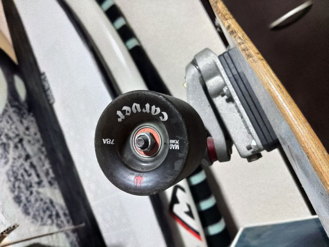 中古　Carver スケートボード　サーフィン　スケボー　波乗り