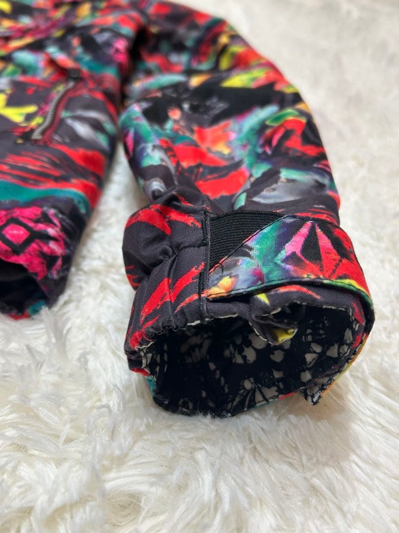 極美品VOLCOMスノーボードウェアジャケットFREE INSULATED