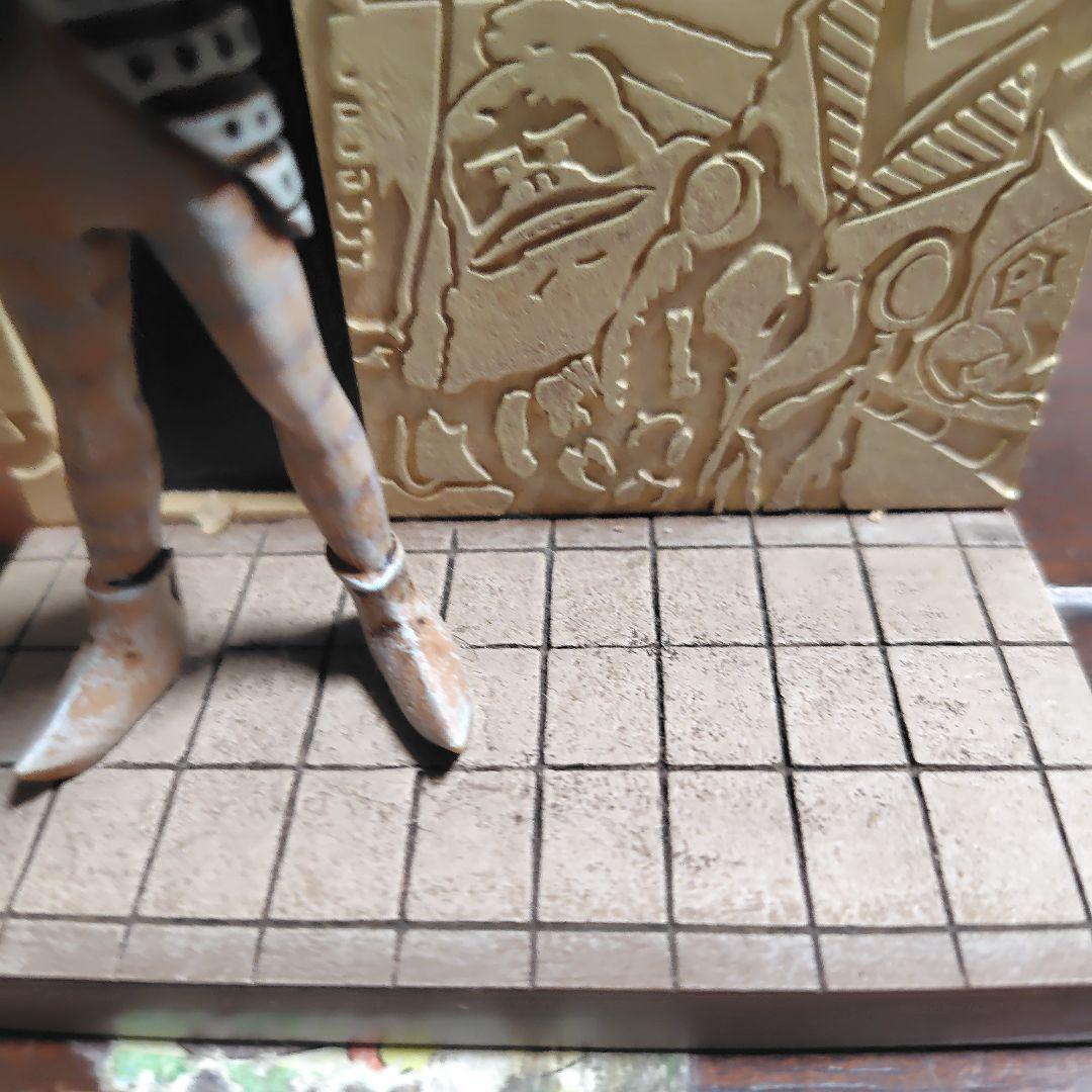 怪獣酒場　バルタン　エレキング