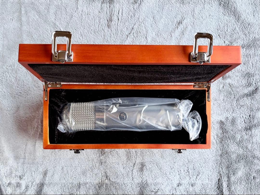 Warm Audio WA-47 真空管コンデンサーマイク