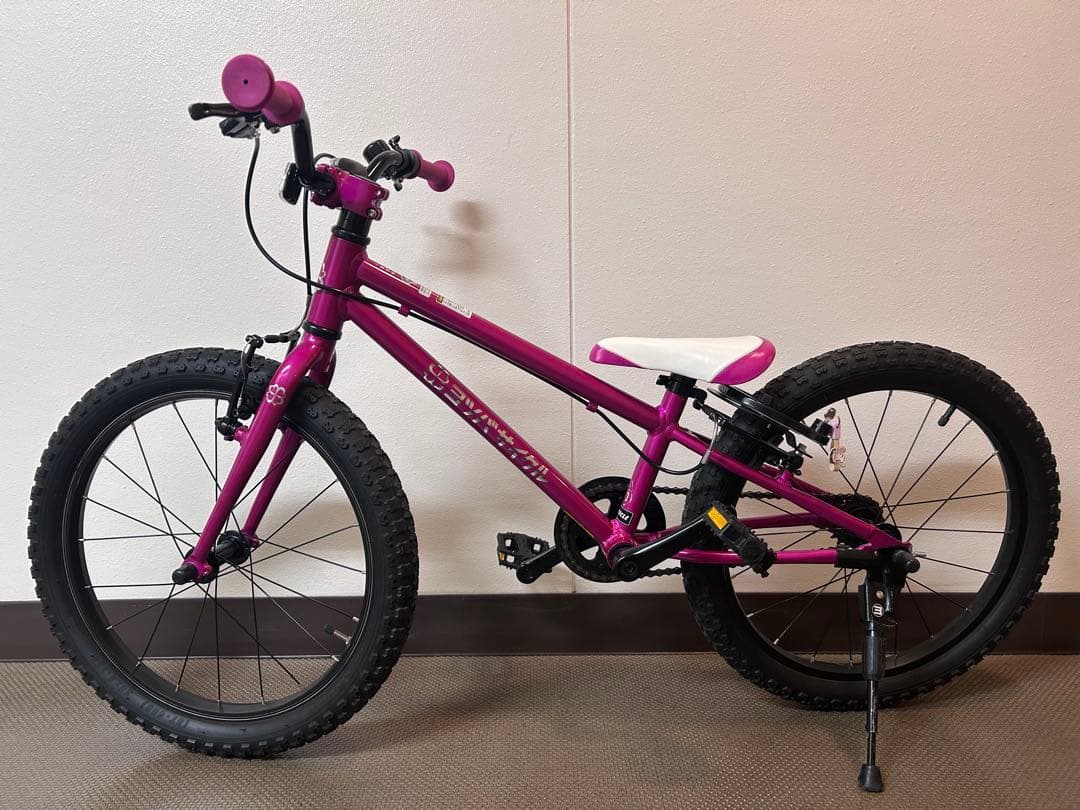 【直接受渡】ヨツバサイクル　20インチ　クリスタルピンク