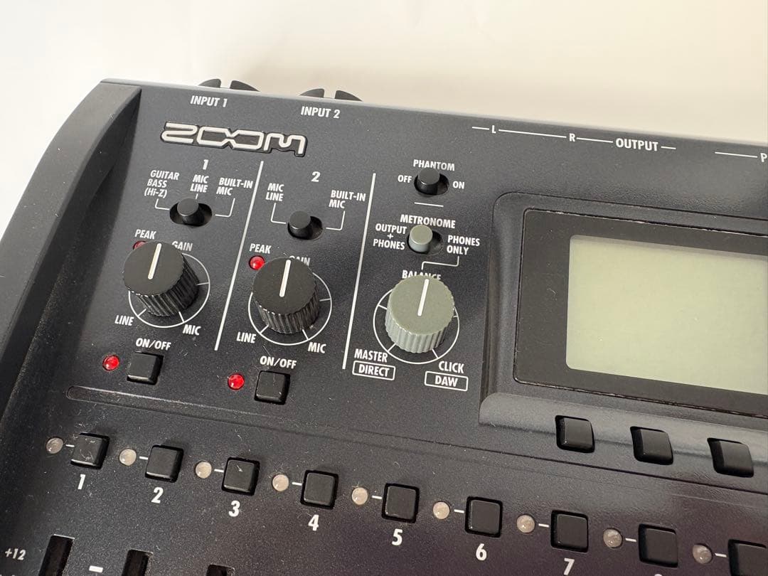 ZOOM R8 マルチトラックレコーダー　中古