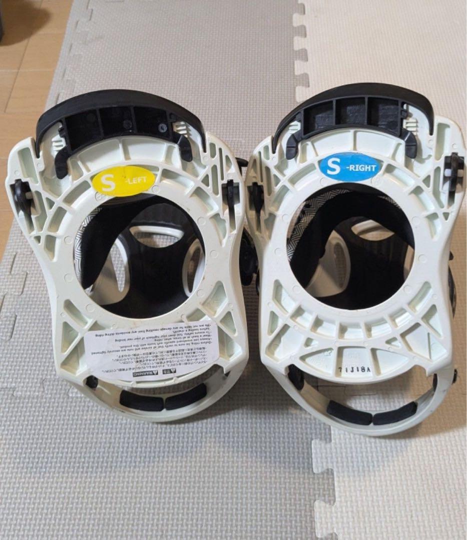 FLUX スノーボードビンディング Sサイズ ホワイト