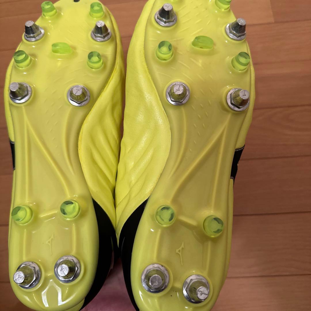 ミズノサッカースパイク　レビュラ ジャパン　SG 28cm