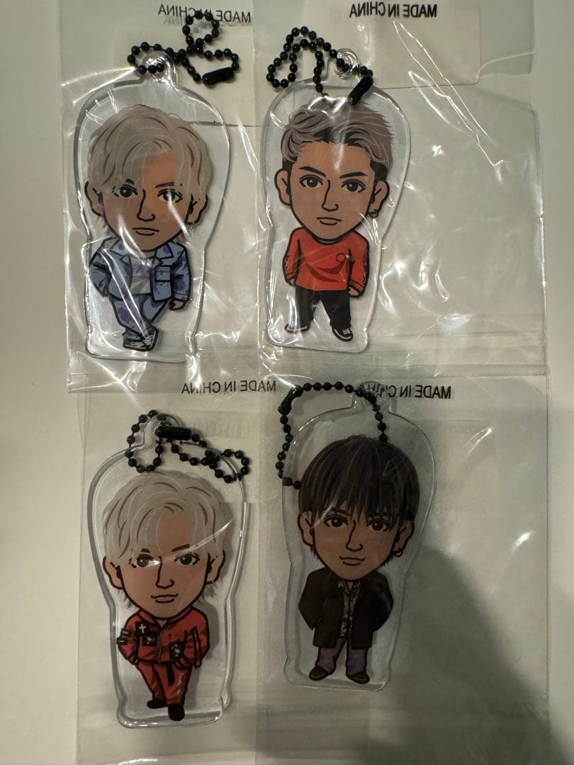 アクリルキーホルダー