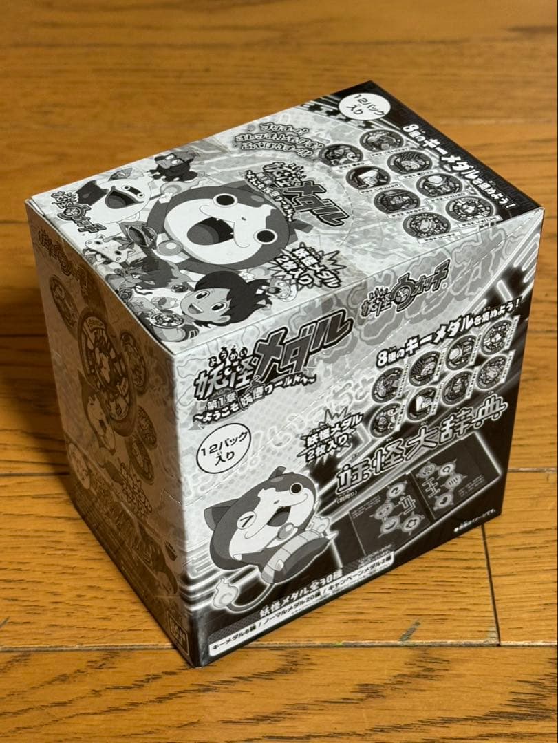 t*a様 妖怪ウォッチ　妖怪メダル　第1章初版　未開封　BOX