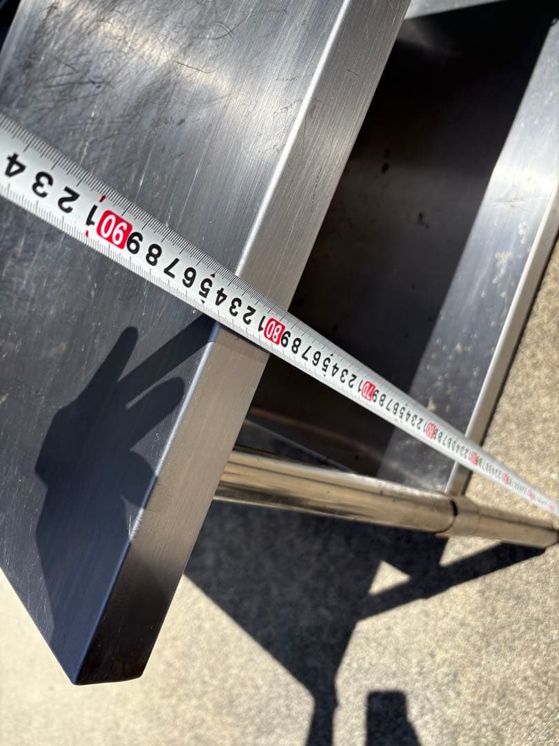 作業台　ステンレス　厨房　　テーブル