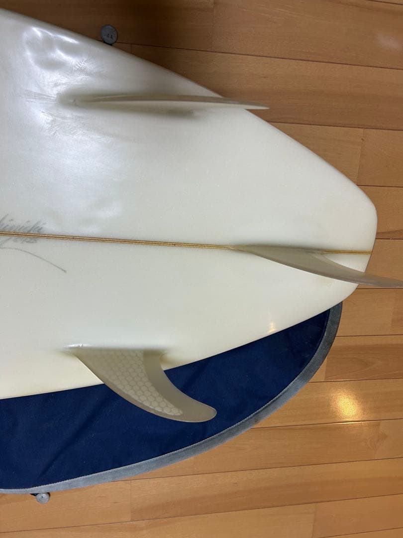 YUサーフボード　5.10