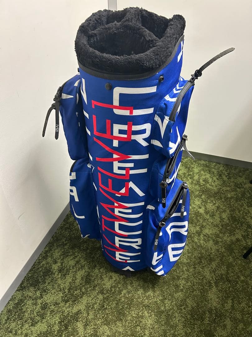 V TWELVE 着せ替えキャディバッグ