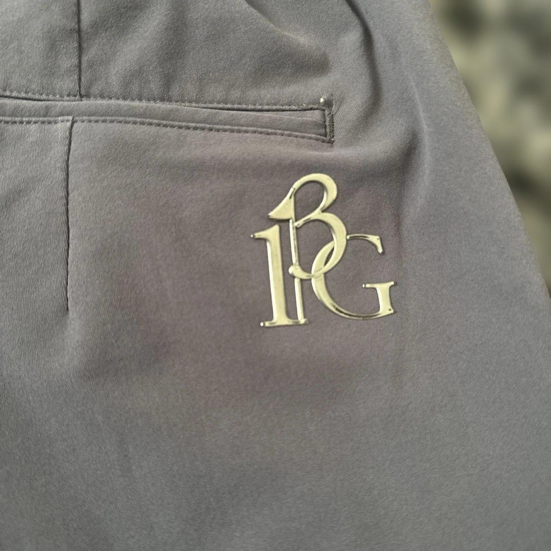 1PIU1UGUALE3 ゴルフパンツ グレー III