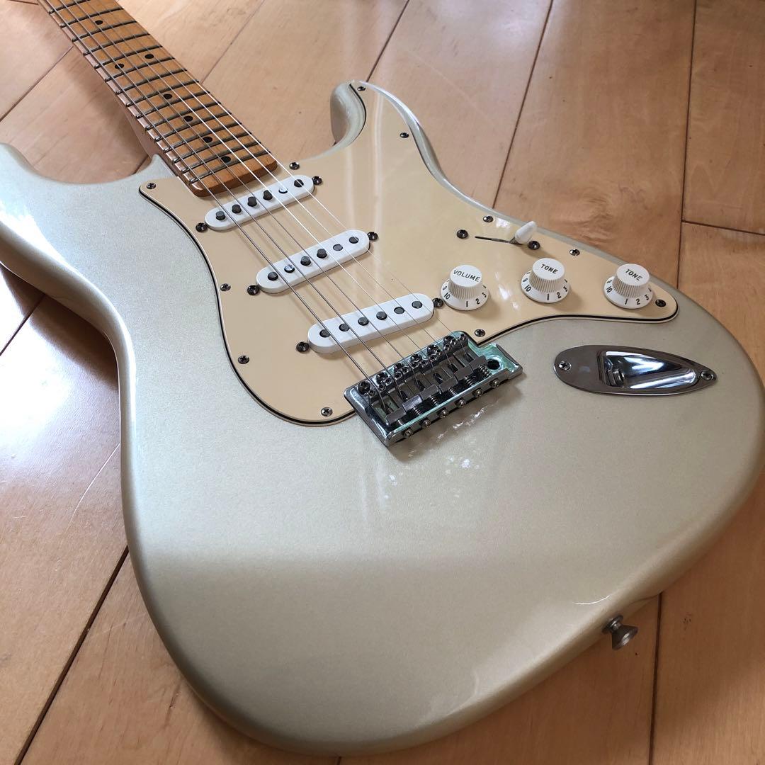 ギター Fender Stratocaster 60th anniversary