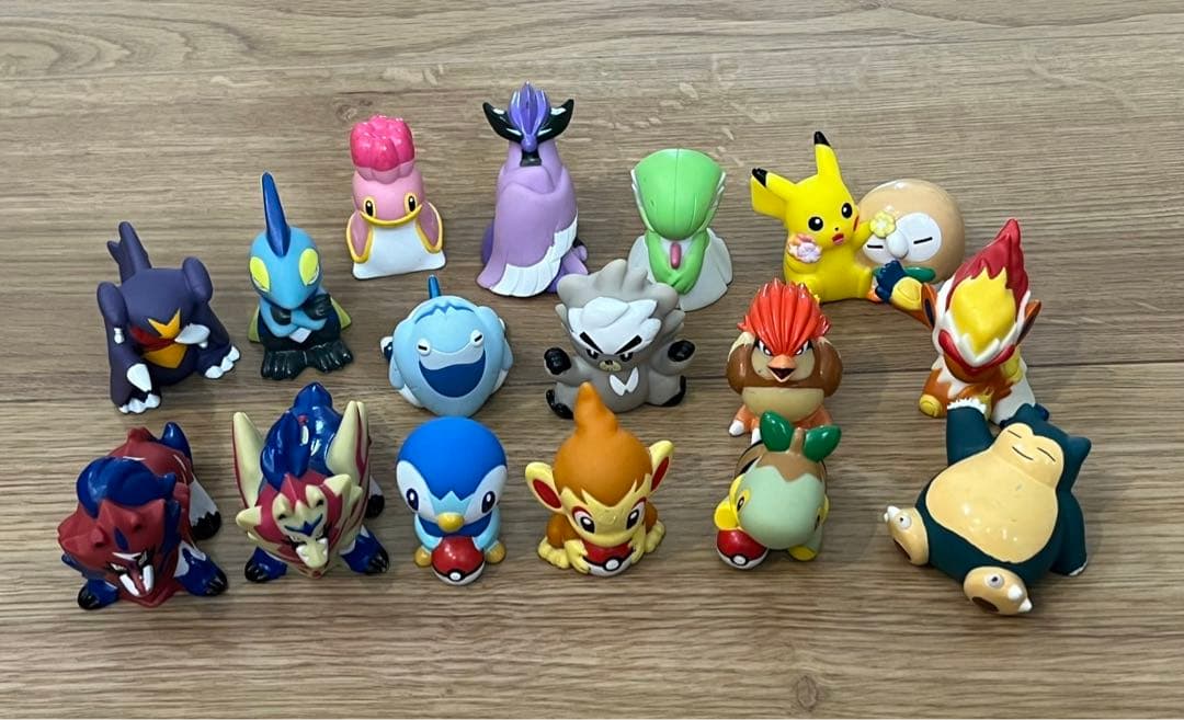 ポケモンフィギュア48体 モンスターボール 8個　まとめ売り